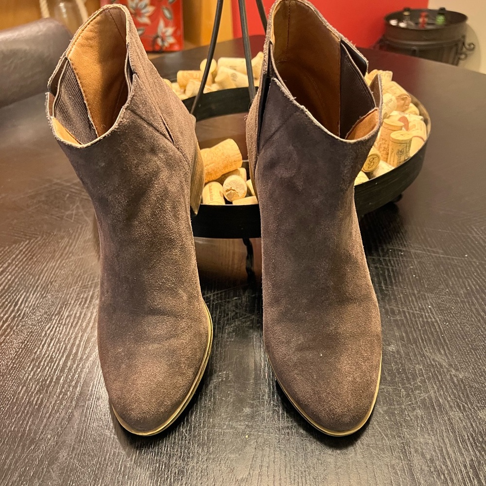 Lucky brand bootie